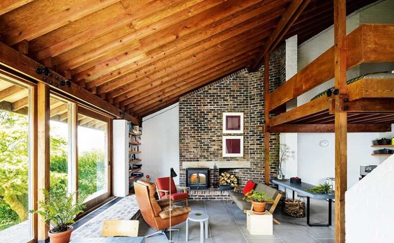 The Simplest Way Safe And Experienced House Lifters For House Lifting Jobs