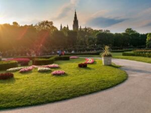 Finer Plans for the Best Landscape