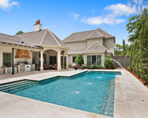 Three Reasons to Build a Custom Swimming Pool on your Property