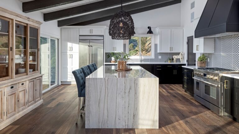 Top 4 Latest flooring to choose for your Kitchen
