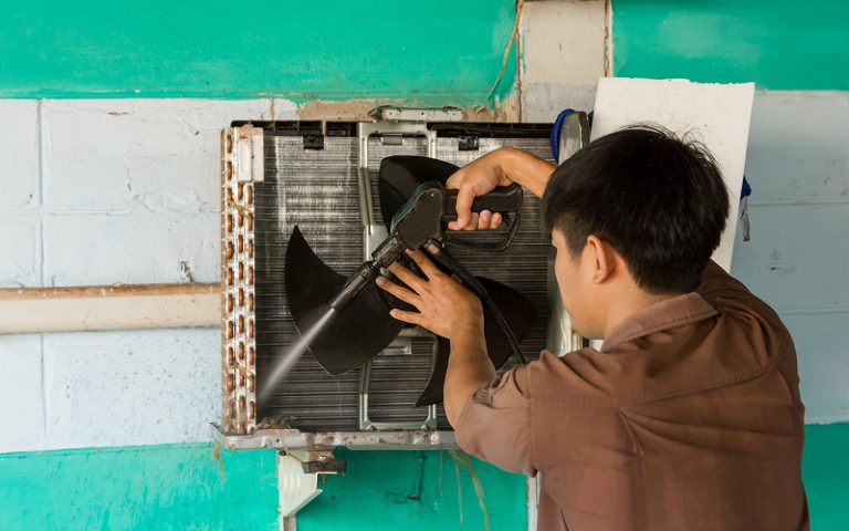 Understanding the Price of Chemical Overhaul for Aircon in Singapore