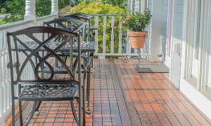 How Professional Builders Choose the Right Deck Lumber